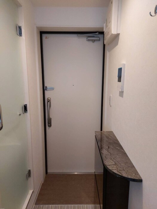 物件内観写真20　(玄関)