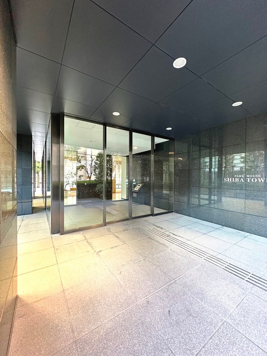 パークハウス芝タワー(1905)のエントランス部分