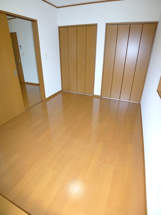 物件内観写真6　(居室)