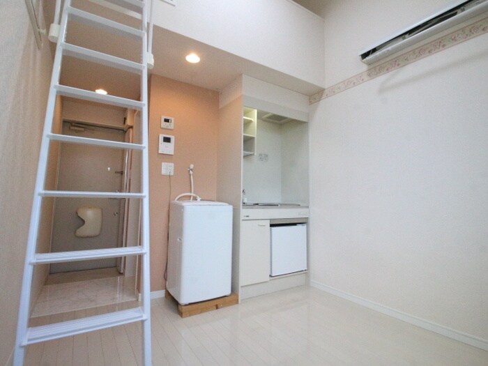 物件内観写真7　(居室)