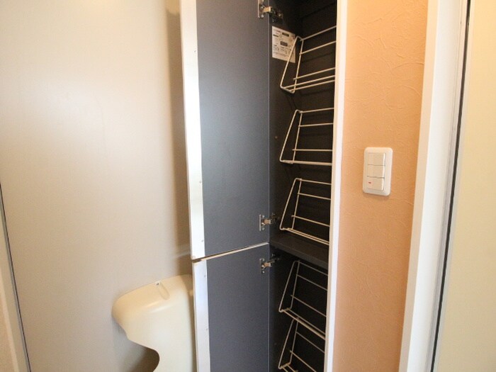 物件内観写真13　(靴箱)