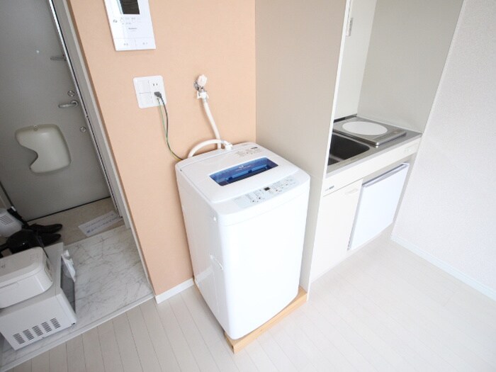 物件内観写真21　(洗濯機置場)