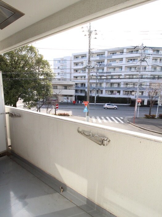 物件内観写真15　(室内からの展望)