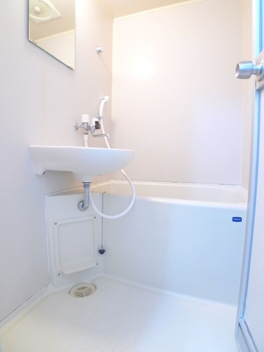 物件内観写真12　(バス／シャワールーム等)