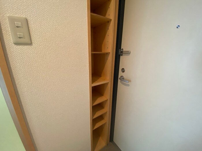 物件内観写真19　(靴箱)