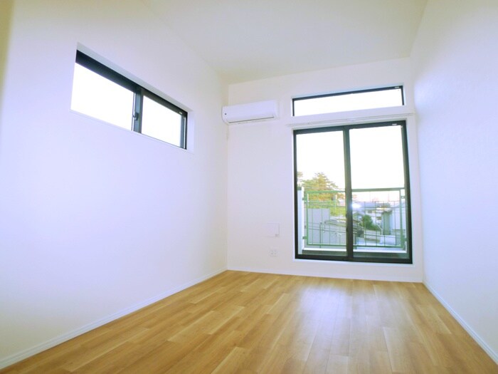 物件内観写真9　(居室)