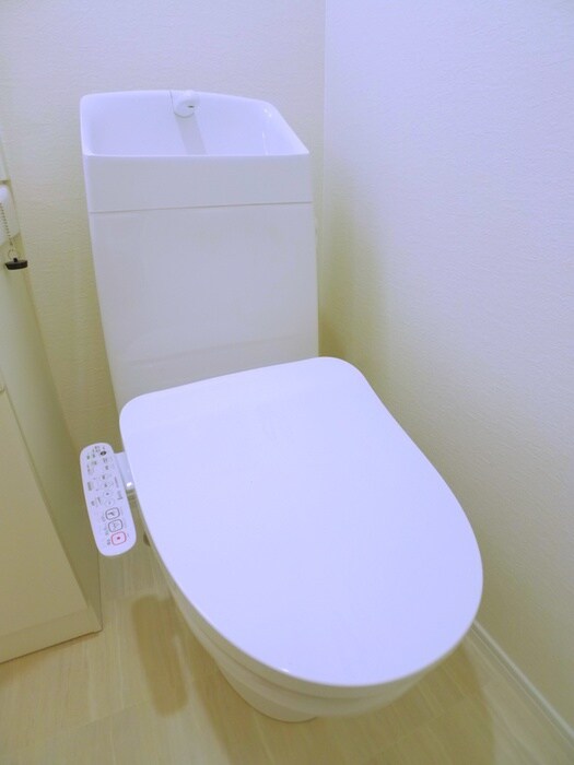 物件内観写真15　(トイレ)