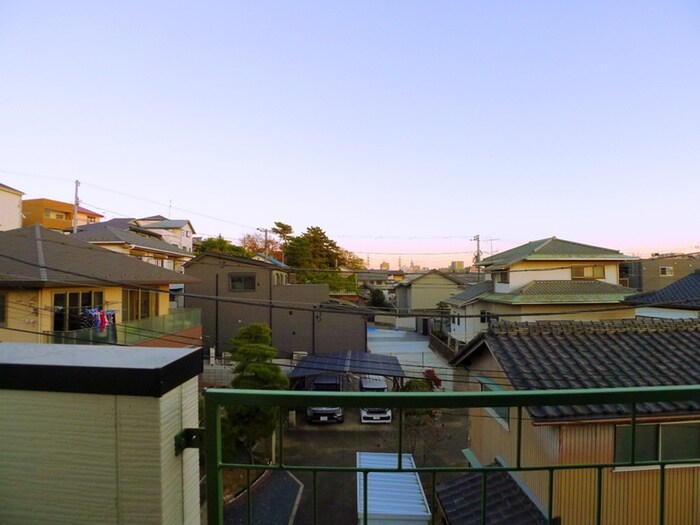 物件内観写真21　(室内からの展望)