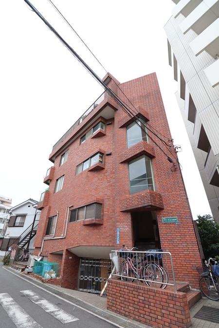 プラーズ上小田中(302)外観写真