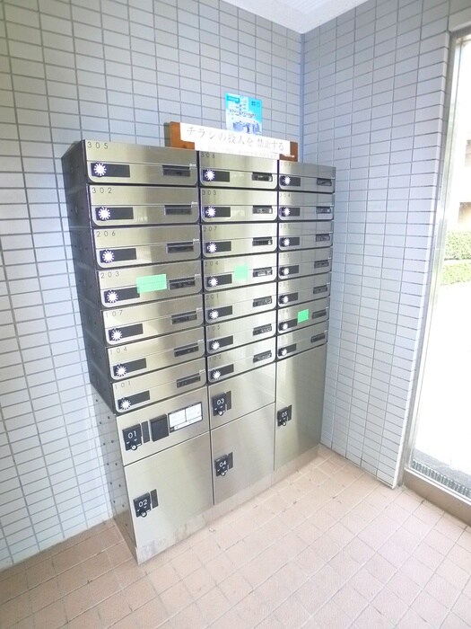 物件外観写真4　(建物設備)