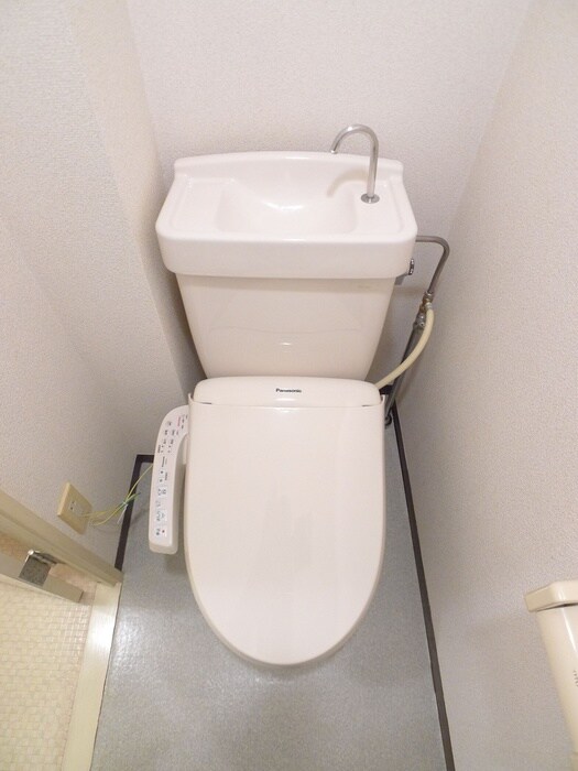 物件内観写真15　(トイレ)