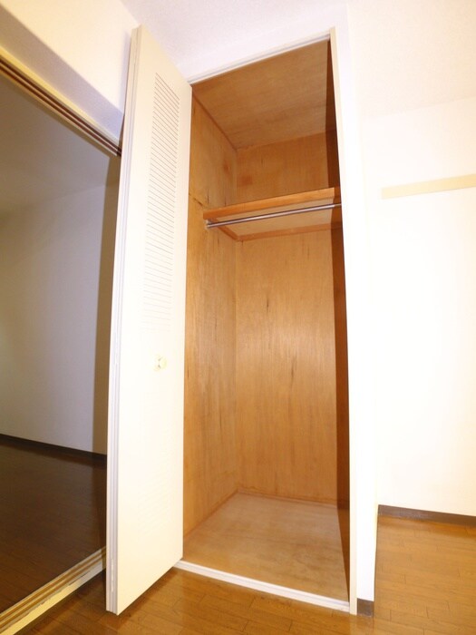 物件内観写真21　(収納)