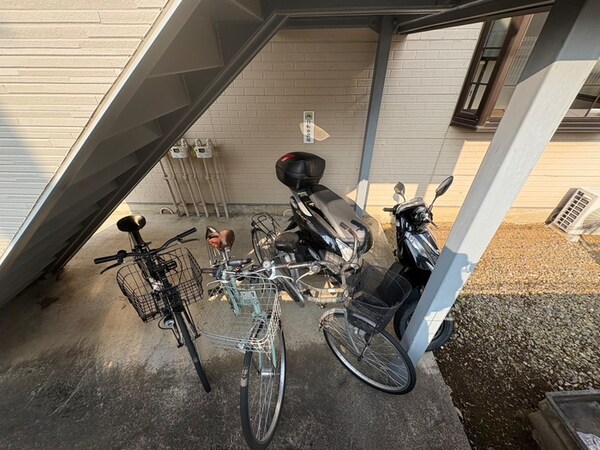 駐輪場