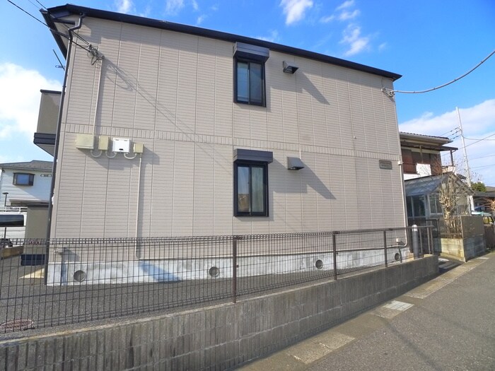 物件外観写真3　(外観写真)