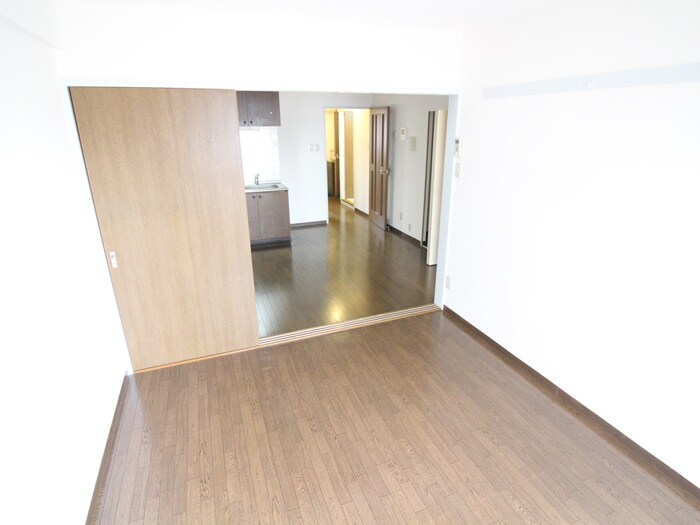 物件内観写真9　(内観写真)