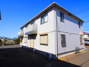 エクレ－ル桜並木Ａ棟外観写真