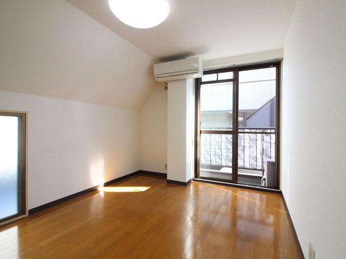 物件内観写真6　(居室)