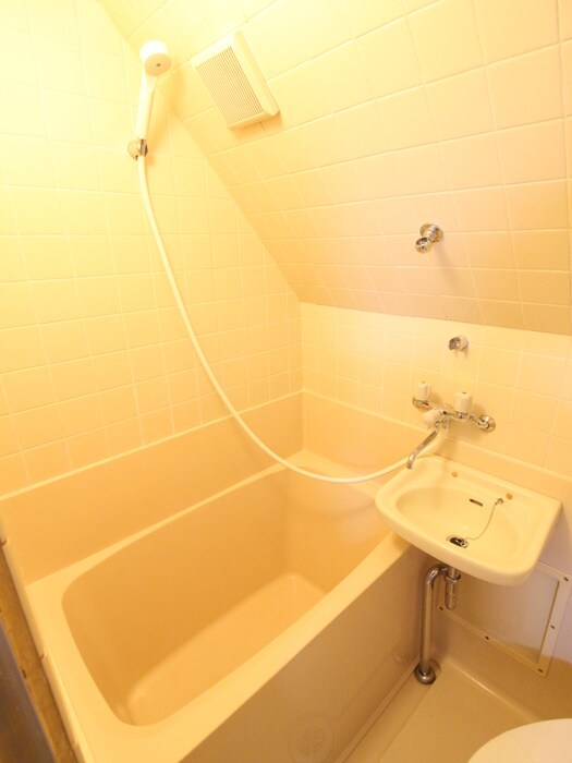 物件内観写真12　(バス／シャワールーム等)