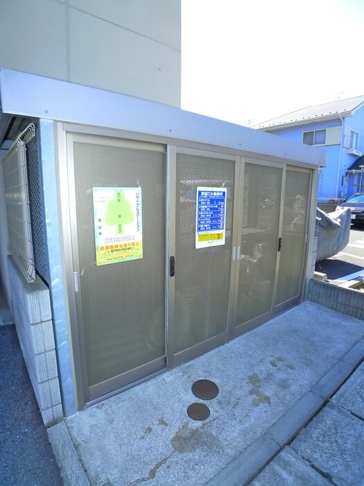 物件外観写真6　(建物設備)