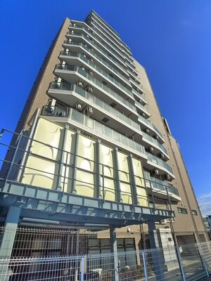 ﾗｸﾞｼﾞｭｱﾘｰｶﾞｰﾃﾞﾝ東松戸(510)外観写真