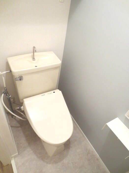 物件内観写真10　(トイレ)