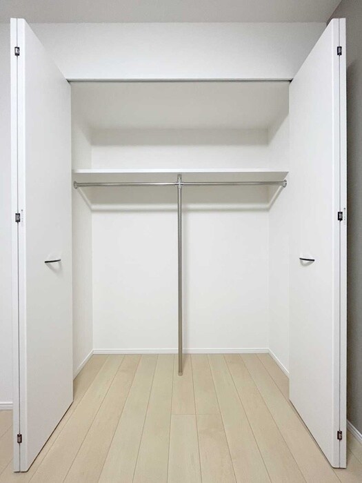 物件内観写真15　(収納)