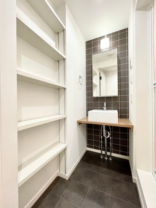 物件内観写真18　(洗面)