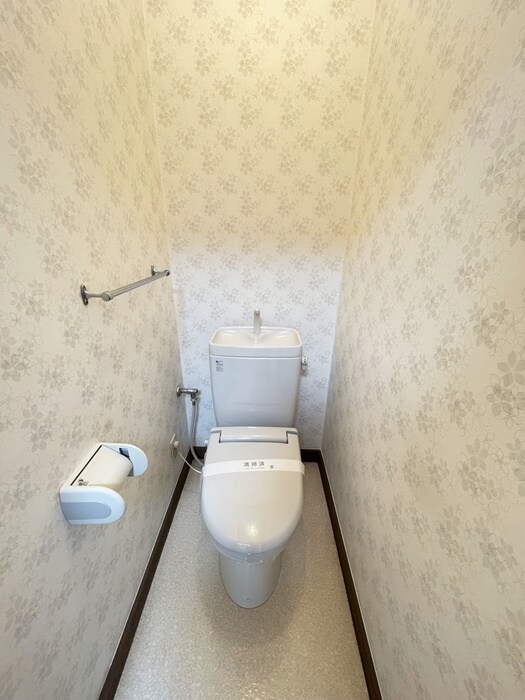 物件内観写真14　(トイレ)