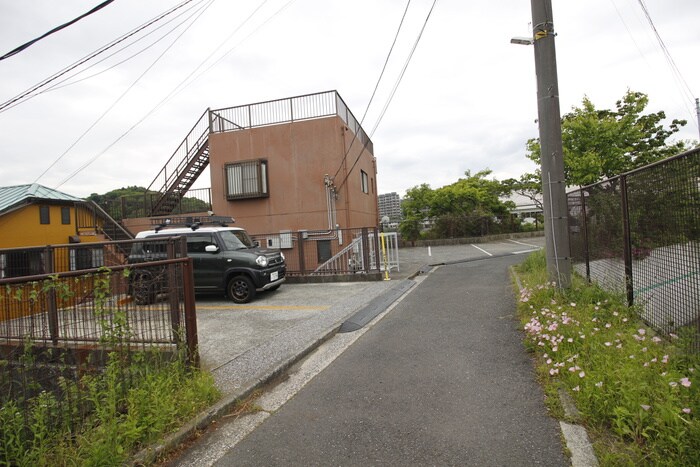 物件外観写真3　(外観写真)