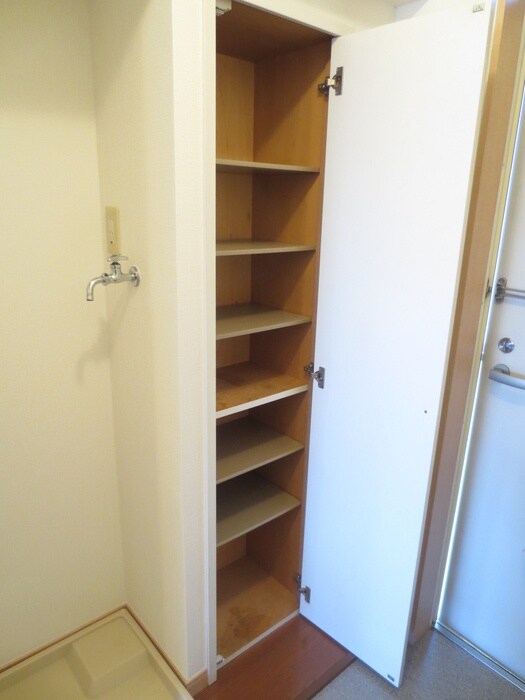 物件内観写真15　(靴箱)