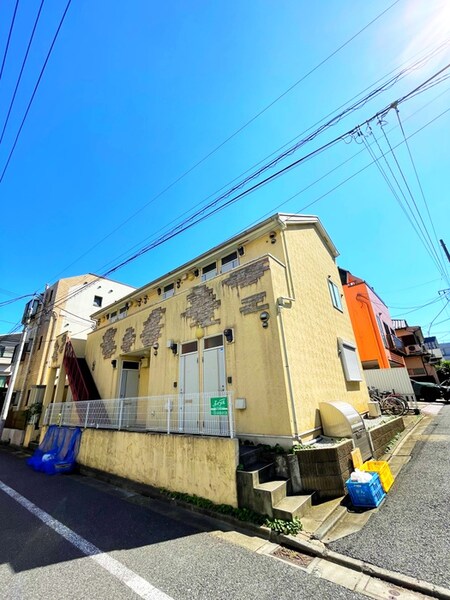 上馬ＷＥＳＴ外観写真