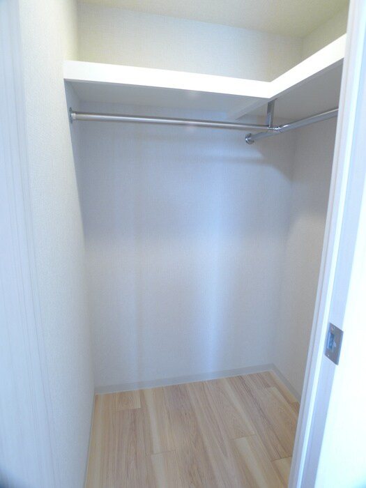 物件内観写真10　(収納)