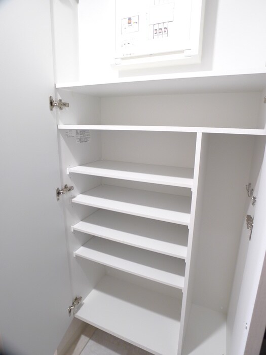 物件内観写真16　(靴箱)