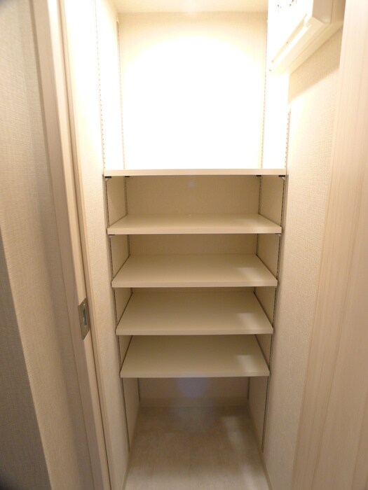 物件内観写真16　(靴箱)