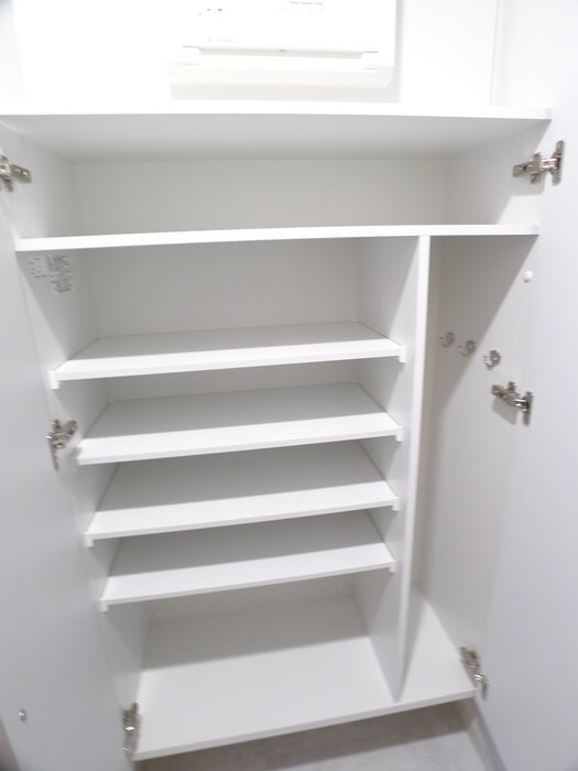 物件内観写真17　(靴箱)