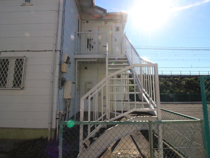 ﾊｲﾑ東つつじの外観写真