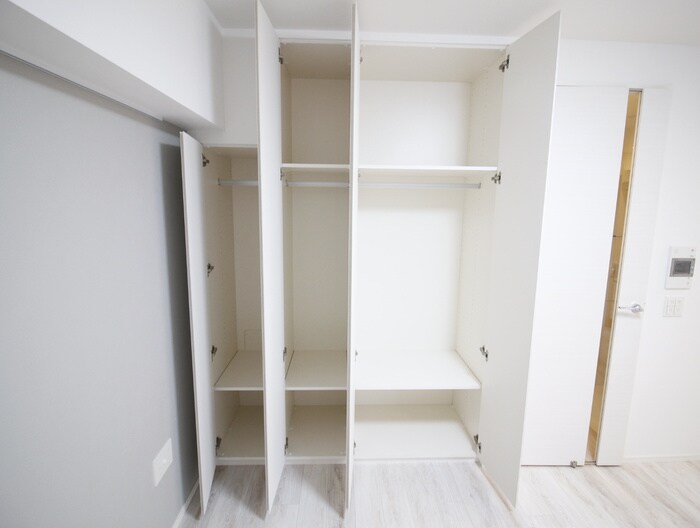 物件内観写真10　(収納)