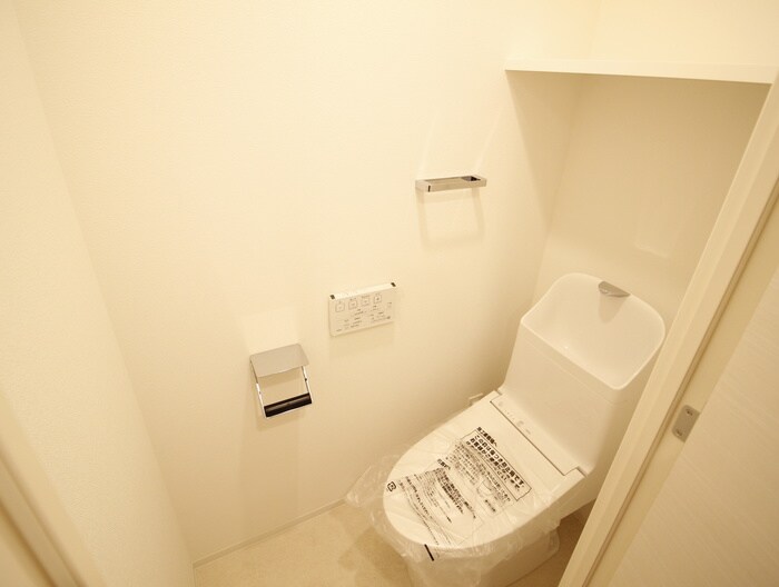 物件内観写真12　(トイレ)