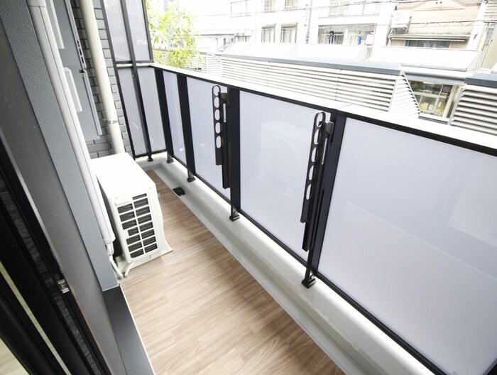 物件内観写真16　(ベランダ・バルコニー)