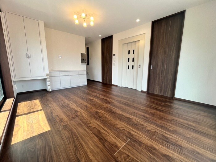 物件内観写真9　(居室)