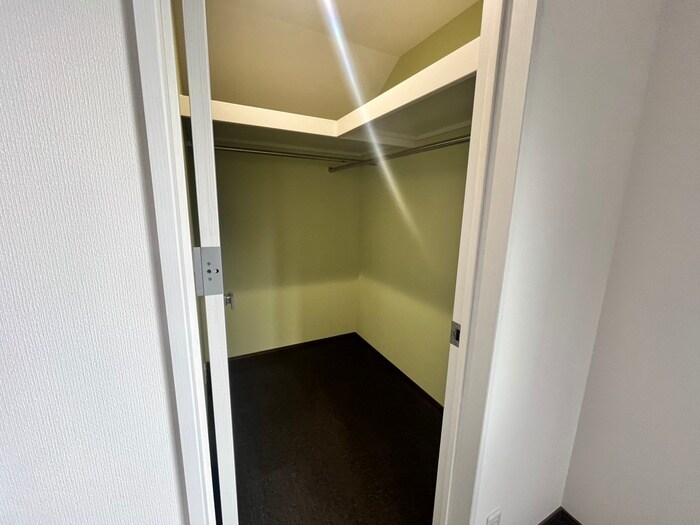物件内観写真15　(収納)