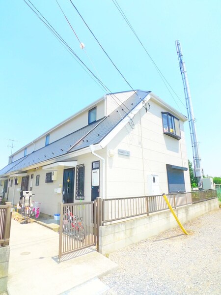 ベルメゾンナミキＡ・Ｂ外観写真