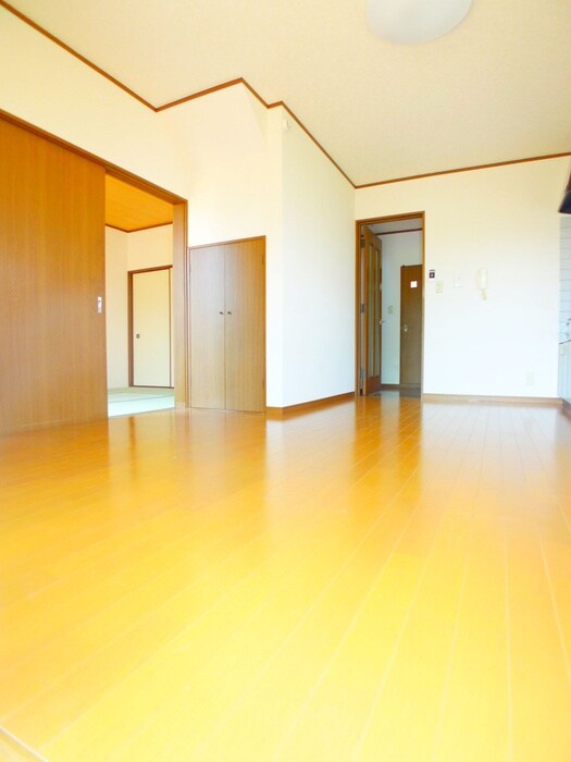 物件内観写真5　(居室)