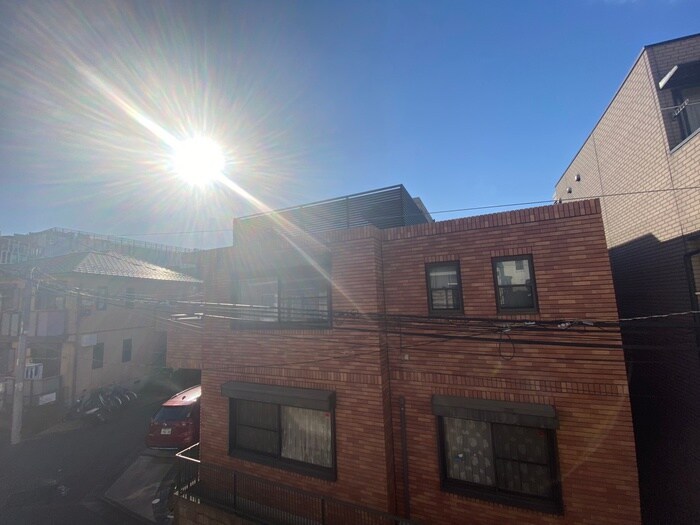 物件内観写真18　(室内からの展望)