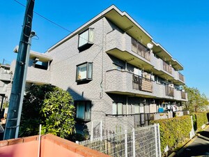 ベルデュ－ル麻生二番館外観写真