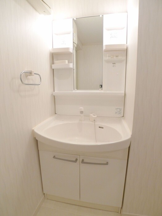 物件内観写真13　(洗面)