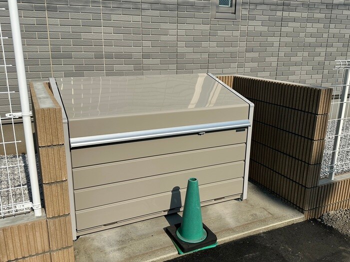 物件外観写真4　(建物設備)