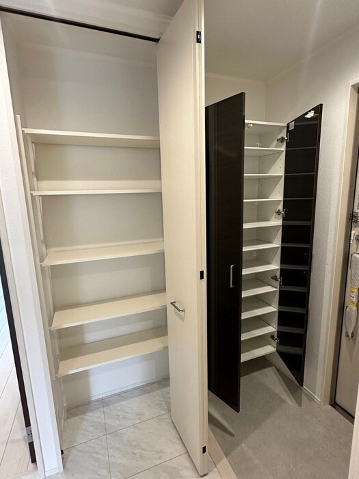 物件内観写真17　(靴箱)