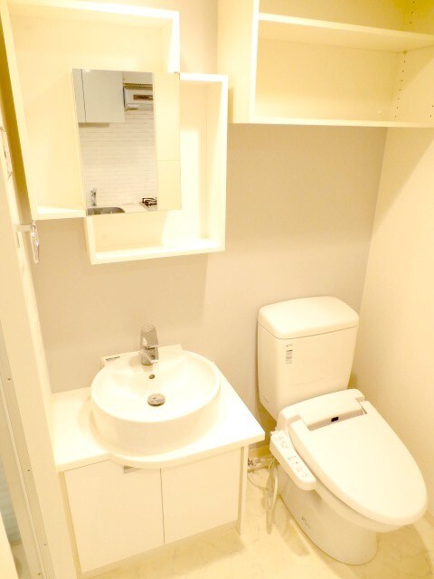 物件内観写真12　(洗面)