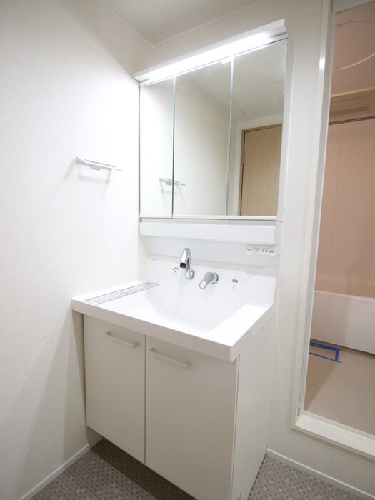 物件内観写真10　(洗面)